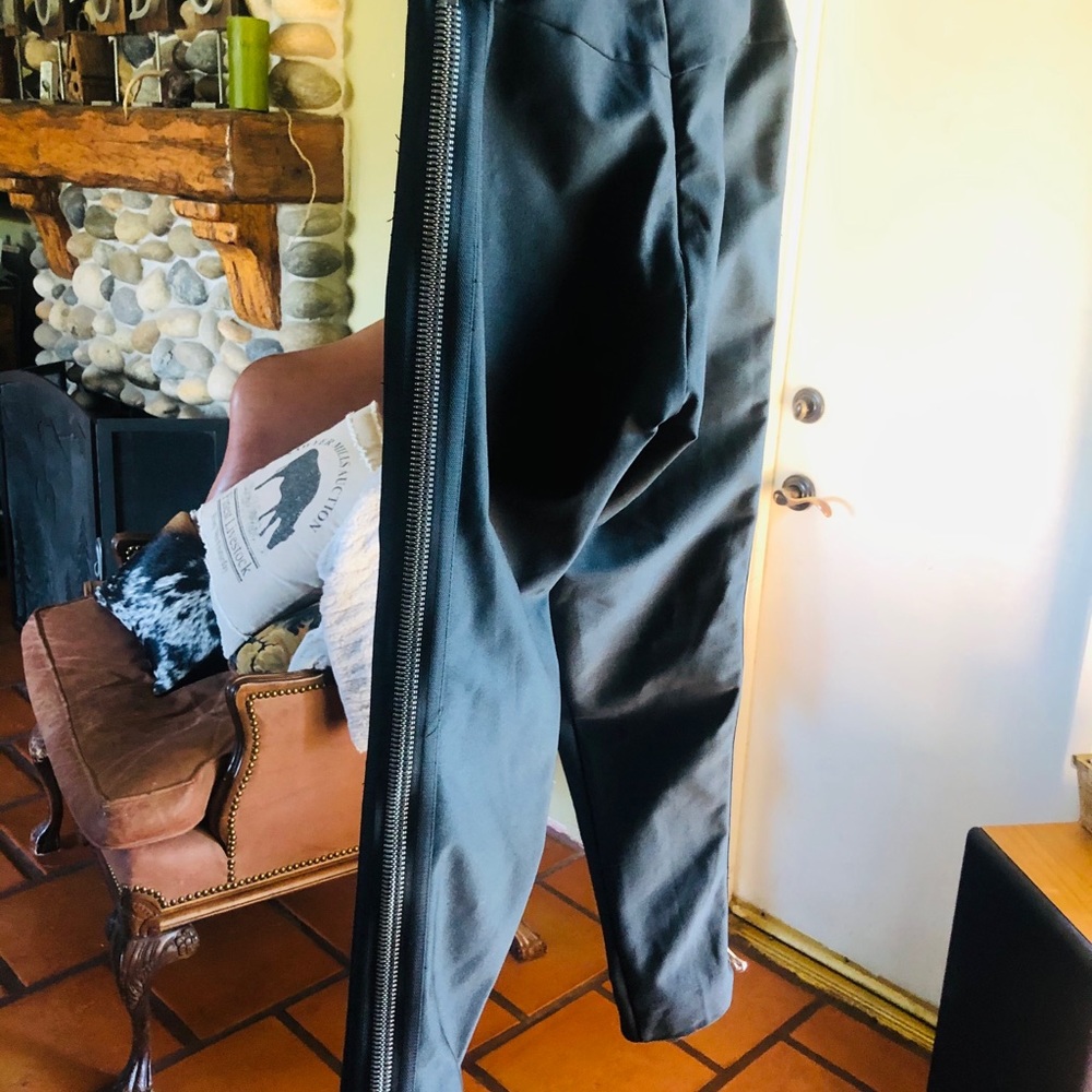 Les chiffoniers zipper pants🔥🔥